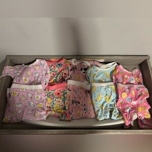 Little sleepies 12-18 bundle